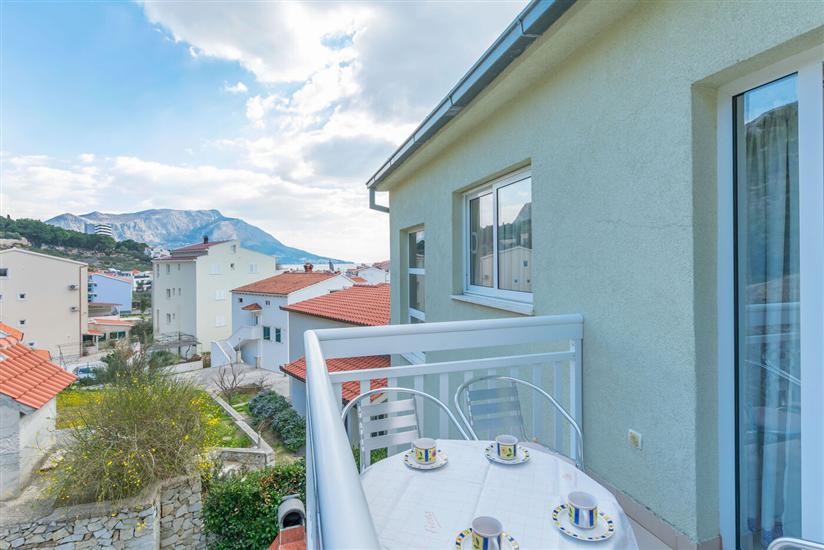 Apartment A2, for 3 persons