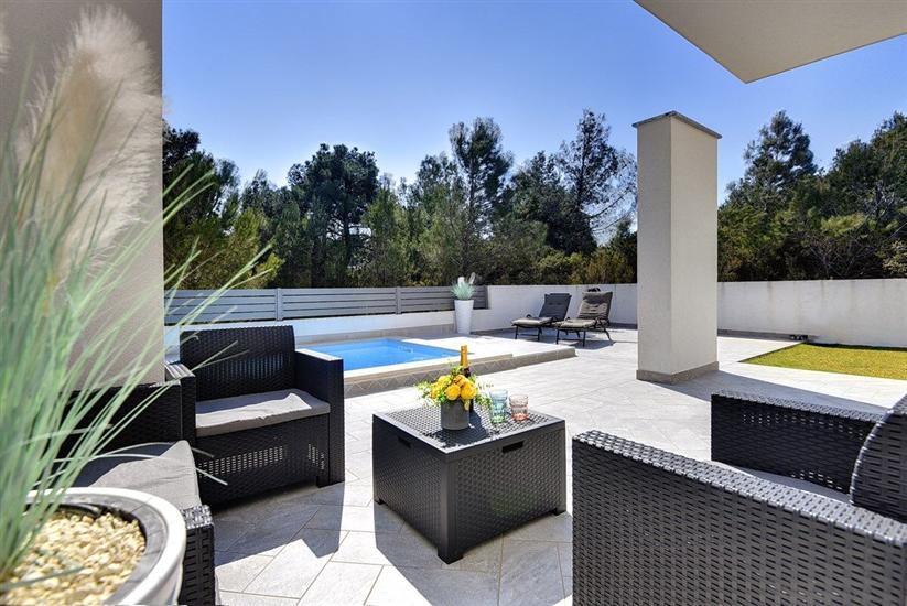 Villa Residence Oli B