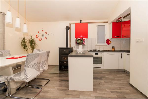 Apartment A2, for 7 persons