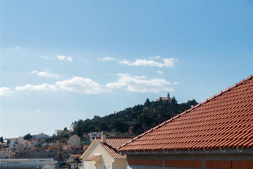 Apartment A2, for 7 persons