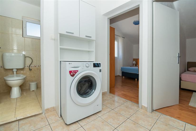 Apartment A2, for 7 persons