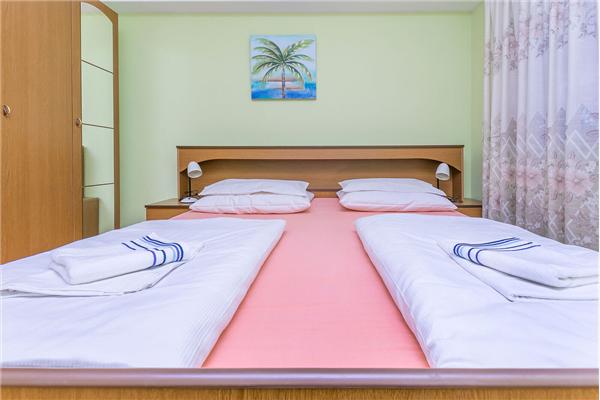 Apartment A3, for 6 persons