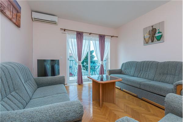 Apartment A3, for 6 persons