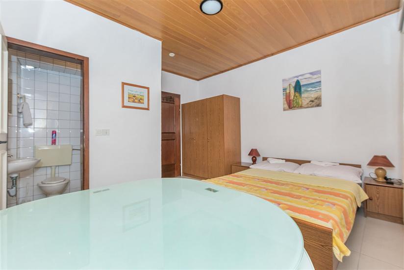 Apartment A4, for 4 persons