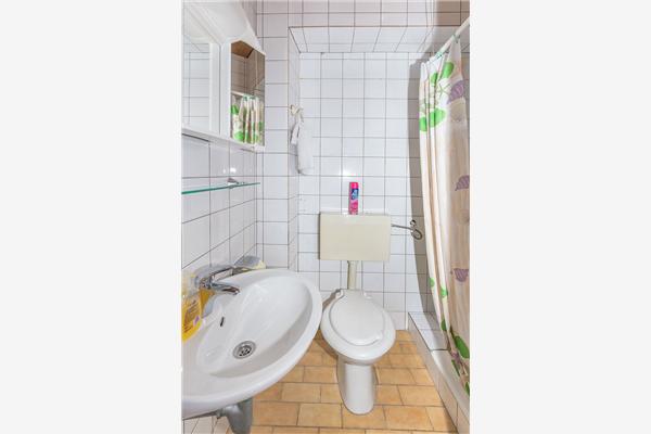 Apartment A4, for 4 persons