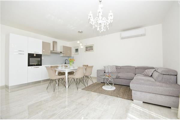 Ház K1, 8 személyes