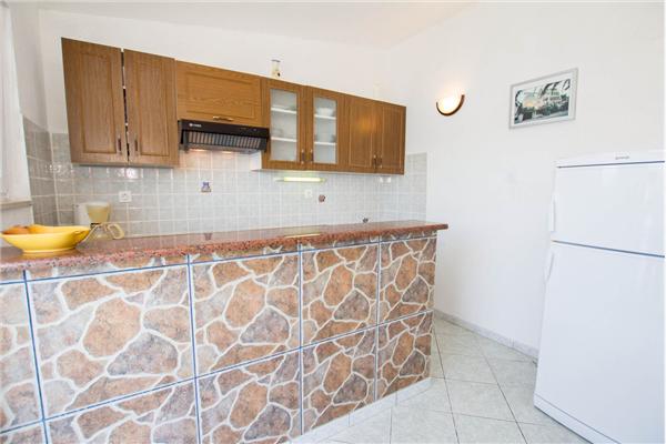 Apartment A1, for 5 persons