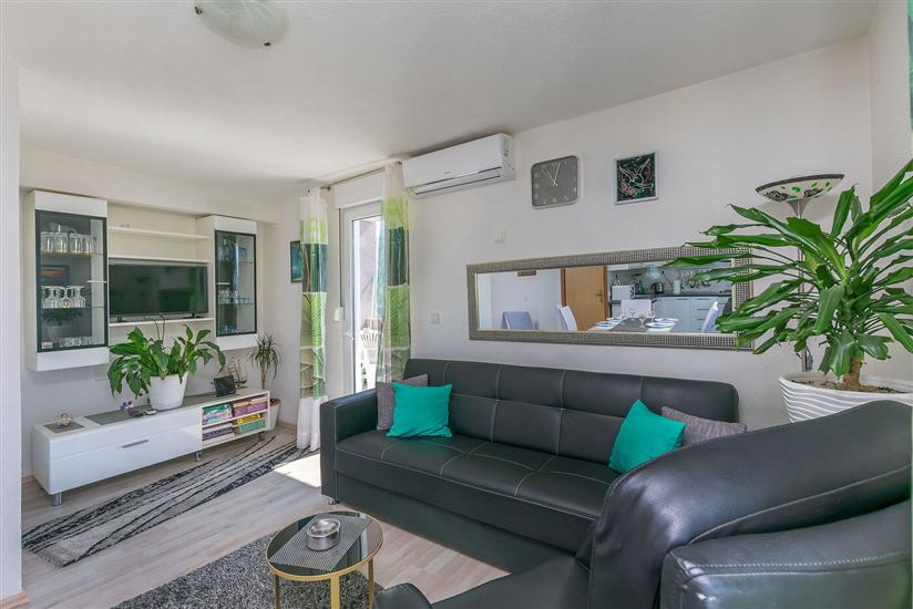 Apartment A5, for 6 persons