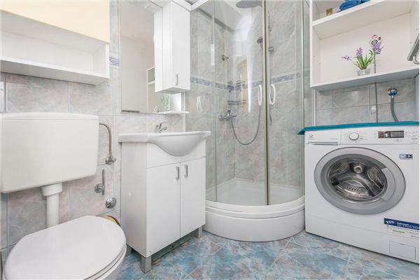 Apartment A5, for 6 persons