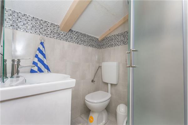 Apartment A5, for 6 persons