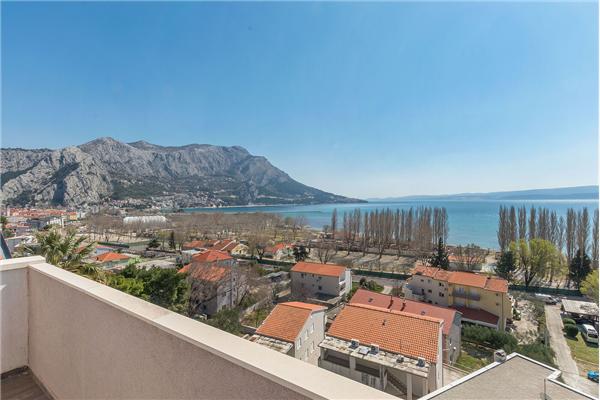 Apartment A5, for 6 persons