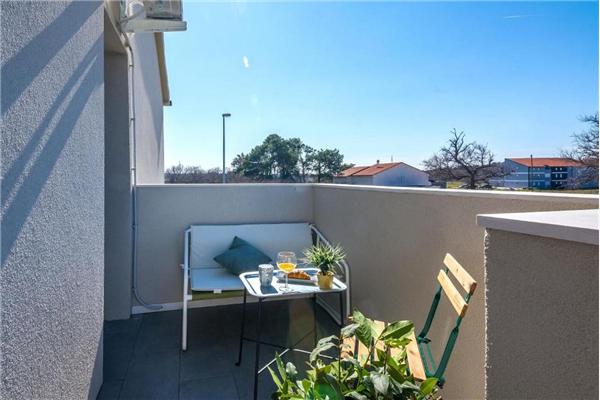 House K1, for 13 persons