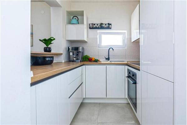 House K1, for 13 persons