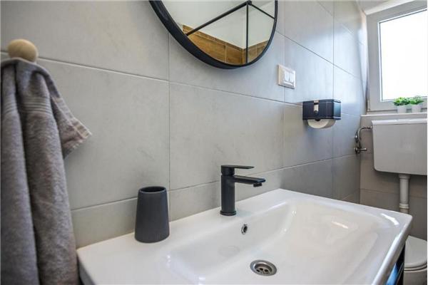 House K1, for 13 persons