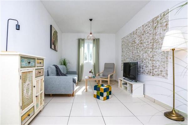 House K1, for 13 persons