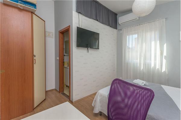 Apartment A1, for 9 persons