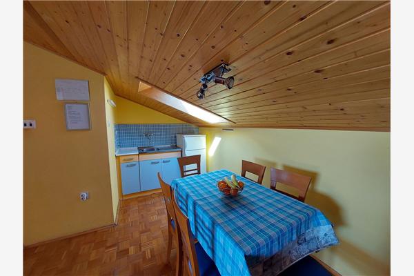 Apartment A1, for 5 persons
