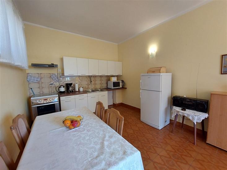 Apartment A2, for 4 persons