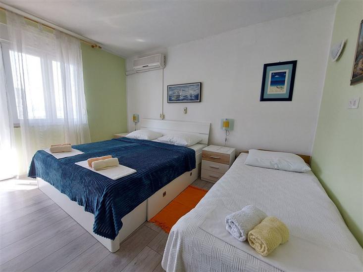 Apartment A1, for 3 persons