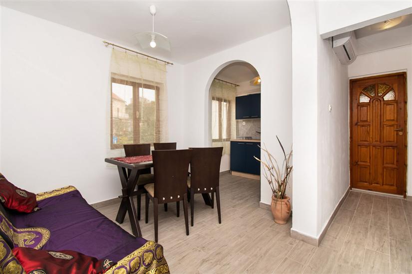 Apartment A4, for 4 persons