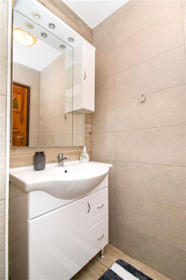 Apartment A4, for 4 persons