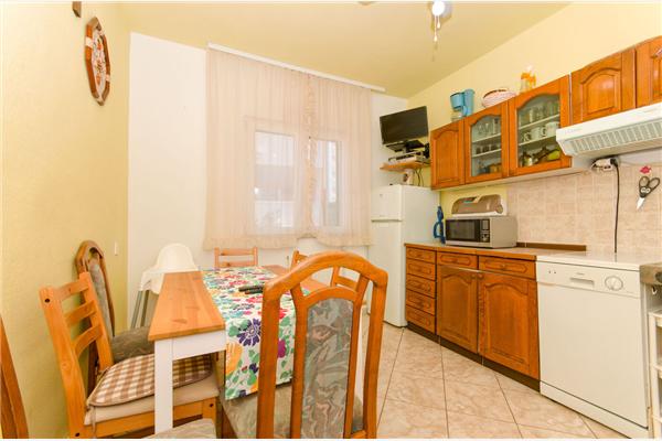 Apartment A1, for 6 persons