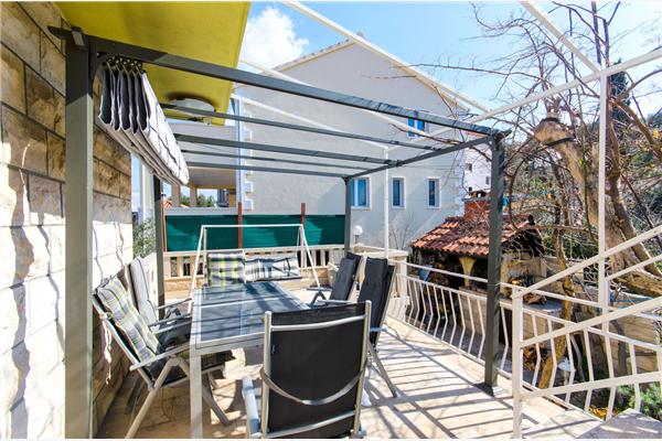 Apartment A1, for 6 persons