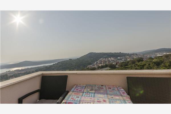 Apartment A1, for 4 persons