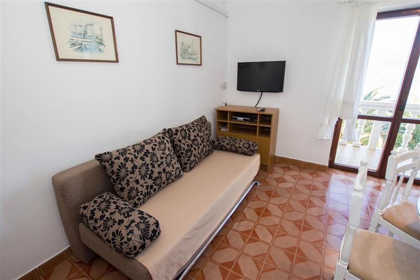 Apartment A2, for 5 persons