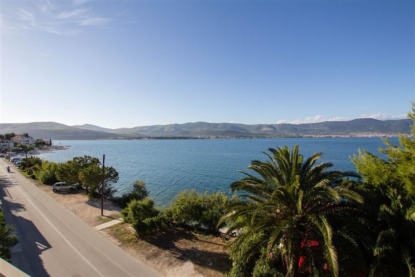 Apartment A2, for 5 persons