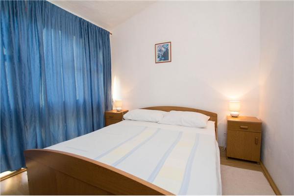 Apartment A4, for 4 persons