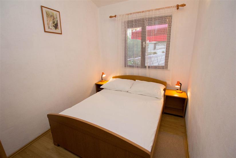 Apartment A4, for 4 persons