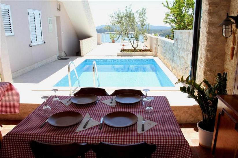 Apartment Golden Sunset