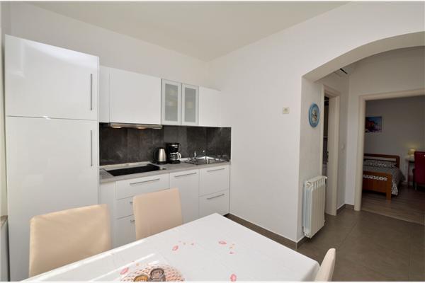 Apartment A2, for 5 persons
