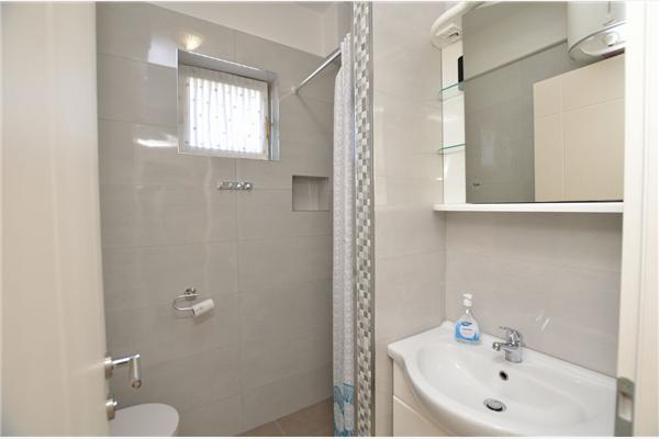 Apartment A2, for 5 persons