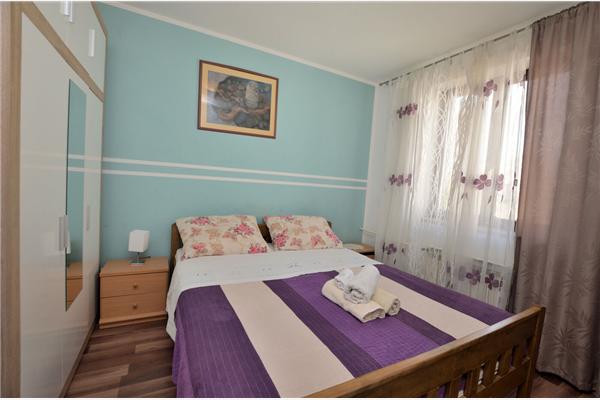 Apartment A2, for 5 persons
