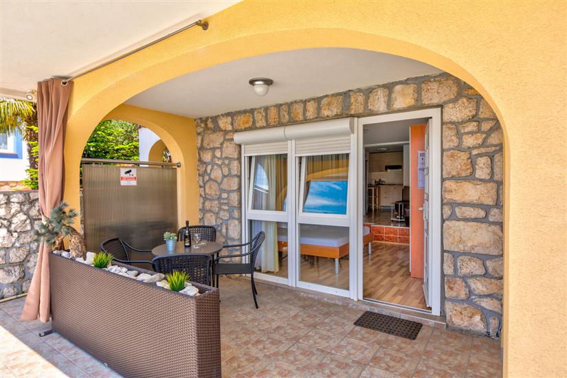 Apartment A1, for 3 persons