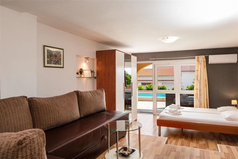 Apartment A1, for 3 persons