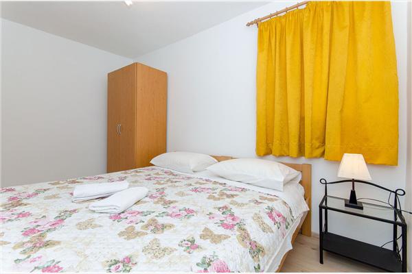Apartment A1, for 3 persons