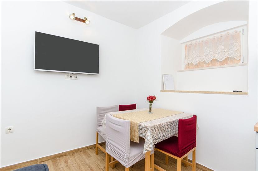 Apartment A1, for 3 persons