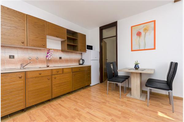 Apartman A2, na 4 osebe