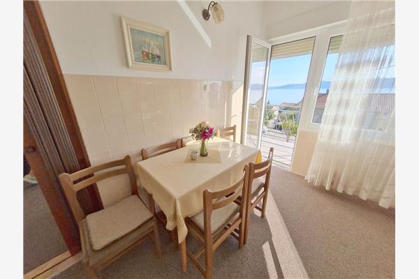 Apartment A1, for 6 persons