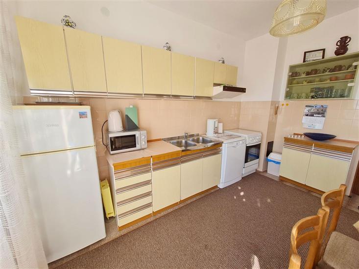 Apartment A1, for 6 persons