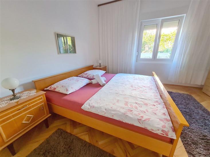 Apartment A1, for 6 persons