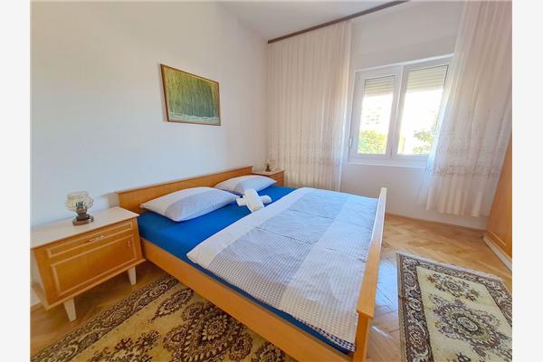 Apartment A1, for 6 persons