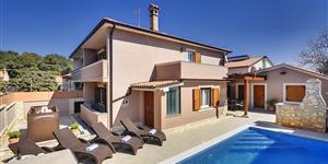 House - Pula