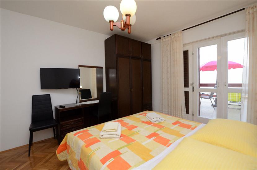 Apartment A3, for 5 persons