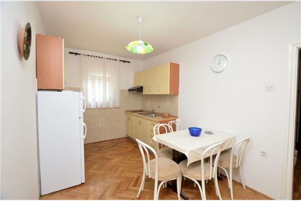 Apartment A3, for 5 persons