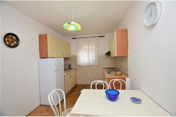Apartment A3, for 5 persons