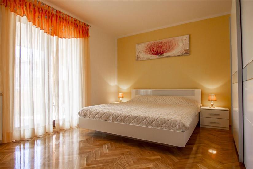 Apartment A4, for 4 persons
